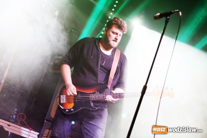 Zdjęcie w galerii na portalu naszwodzislaw.com: Szymona Wydra & CARPE DIEM gwiazdą wieczoru Dni Pszowa. Nie obyło się bez problemów technicznych wiadomości z regionu