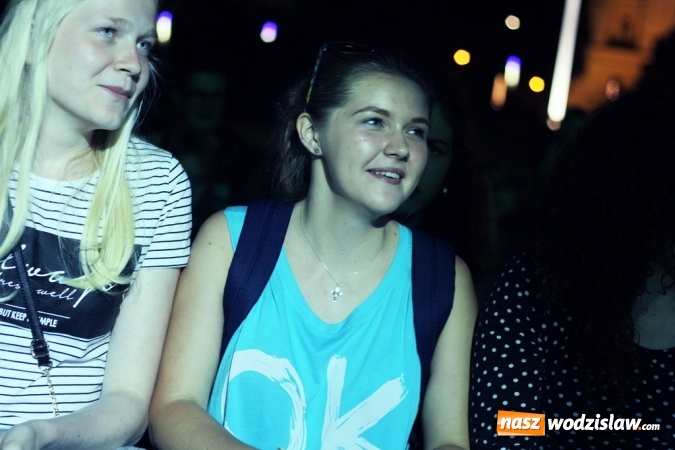 Zdjęcie w galerii na portalu naszwodzislaw.com: Szymona Wydra & CARPE DIEM gwiazdą wieczoru Dni Pszowa. Nie obyło się bez problemów technicznych wiadomości z regionu