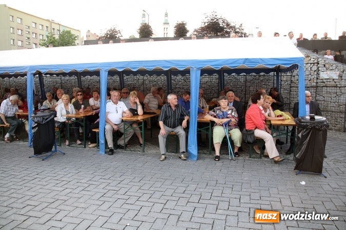 Zdjęcie w galerii na portalu naszwodzislaw.com: Śląska biesiada na finał Dni Pszowa wiadomości z regionu