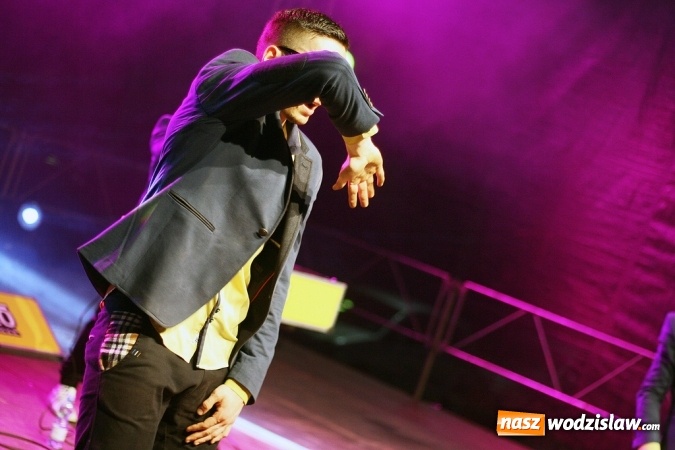 Zdjęcie w galerii na portalu naszwodzislaw.com: Zesp&oacute;ł Soleo rozgrzał marklowicką publiczność wiadomości z regionu