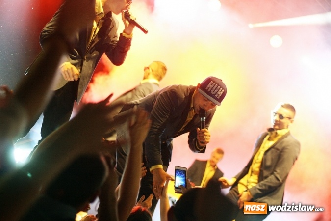 Zdjęcie w galerii na portalu naszwodzislaw.com: Zesp&oacute;ł Soleo rozgrzał marklowicką publiczność wiadomości z regionu