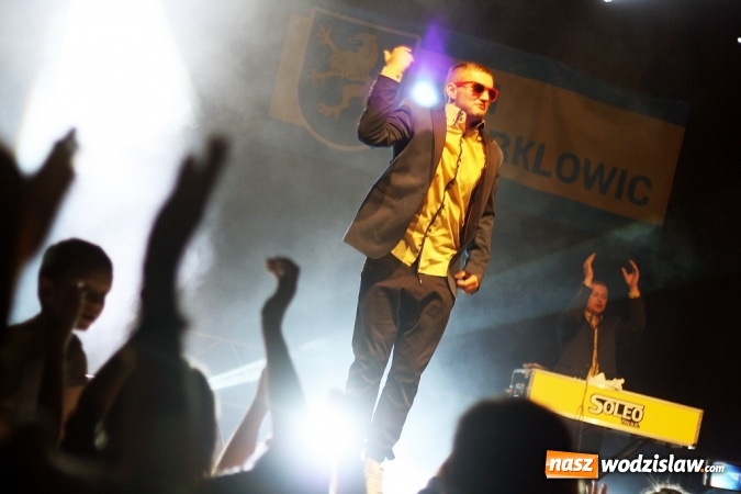 Zdjęcie w galerii na portalu naszwodzislaw.com: Zesp&oacute;ł Soleo rozgrzał marklowicką publiczność wiadomości z regionu