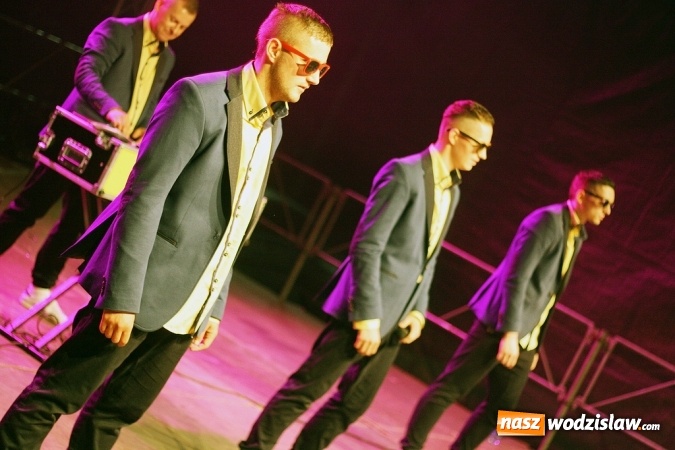 Zdjęcie w galerii na portalu naszwodzislaw.com: Zesp&oacute;ł Soleo rozgrzał marklowicką publiczność wiadomości z regionu