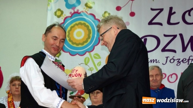 Zdjęcie w galerii na portalu naszwodzislaw.com: Połomia: Złoty Dzwon zabrzmiał po raz piąty wiadomości z regionu