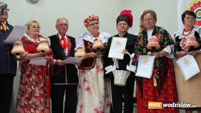 Zdjęcie w galerii na portalu naszwodzislaw.com: Połomia: Złoty Dzwon zabrzmiał po raz piąty wiadomości z regionu