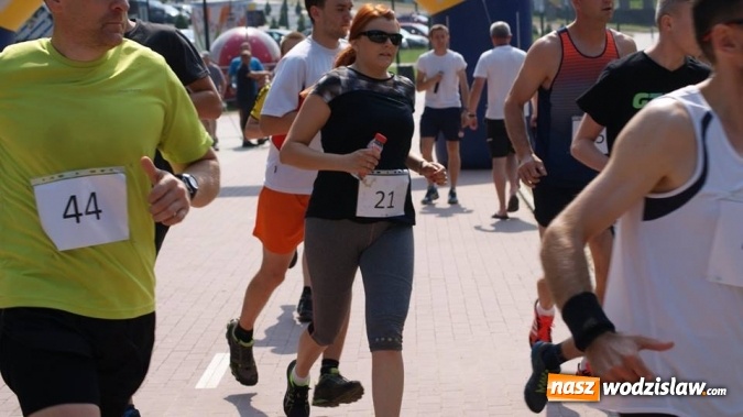 Zdjęcie w galerii na portalu naszwodzislaw.com: Druga edycja cyklu porannych bieg&oacute;w przełajowych za nami wiadomości z regionu