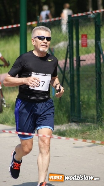 Zdjęcie w galerii na portalu naszwodzislaw.com: Druga edycja cyklu porannych bieg&oacute;w przełajowych za nami wiadomości z regionu