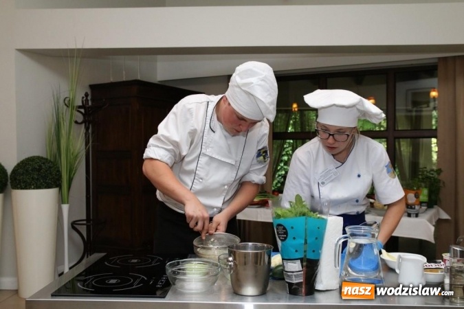 Zdjęcie w galerii na portalu naszwodzislaw.com: Młodzież rywalizowała w mistrzostwach gastronomicznych wiadomości z regionu
