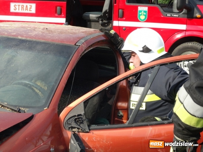 Zdjęcie w galerii na portalu naszwodzislaw.com: W Rzuchowie obchodzili Dzień Dziecka. W pomoc włączyli się strażacy z Głożyn wiadomości z regionu