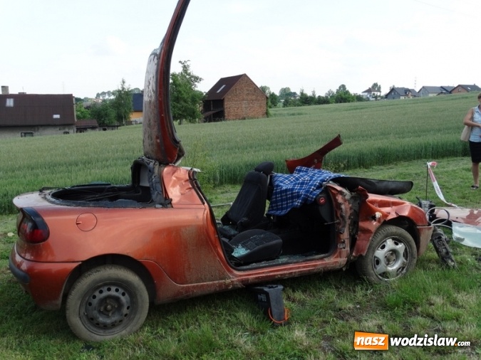 Zdjęcie w galerii na portalu naszwodzislaw.com: W Rzuchowie obchodzili Dzień Dziecka. W pomoc włączyli się strażacy z Głożyn wiadomości z regionu