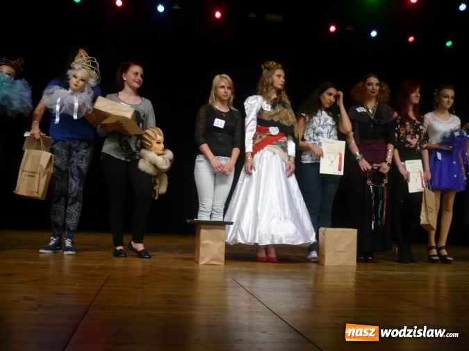 Zdjęcie w galerii na portalu naszwodzislaw.com: Sukcesy fryzjerek z Zespołu Szkół Ponadgimnazjalnych w Pszowie wiadomości z regionu