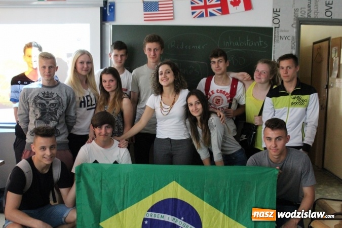 Zdjęcie w galerii na portalu naszwodzislaw.com: Międzynarodowy projekt w ZST. Studentki z Kanady i Brazylii gościły w Wodzisławiu wiadomości z regionu