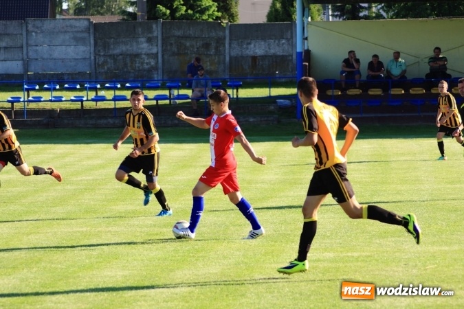 Zdjęcie w galerii na portalu naszwodzislaw.com: Niezwykle gorzki remis Łabęd w Lubomi wiadomości z regionu