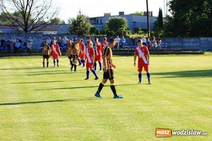 Zdjęcie w galerii na portalu naszwodzislaw.com: Niezwykle gorzki remis Łabęd w Lubomi wiadomości z regionu