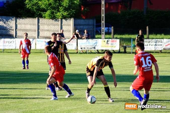 Zdjęcie w galerii na portalu naszwodzislaw.com: Niezwykle gorzki remis Łabęd w Lubomi wiadomości z regionu