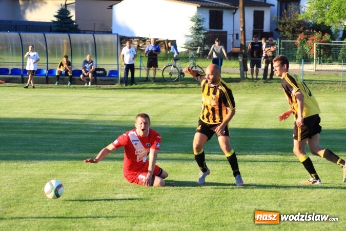 Zdjęcie w galerii na portalu naszwodzislaw.com: Niezwykle gorzki remis Łabęd w Lubomi wiadomości z regionu