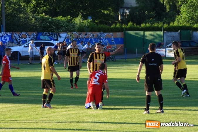 Zdjęcie w galerii na portalu naszwodzislaw.com: Niezwykle gorzki remis Łabęd w Lubomi wiadomości z regionu