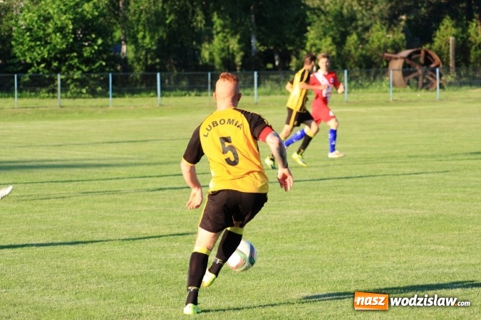Zdjęcie w galerii na portalu naszwodzislaw.com: Niezwykle gorzki remis Łabęd w Lubomi wiadomości z regionu