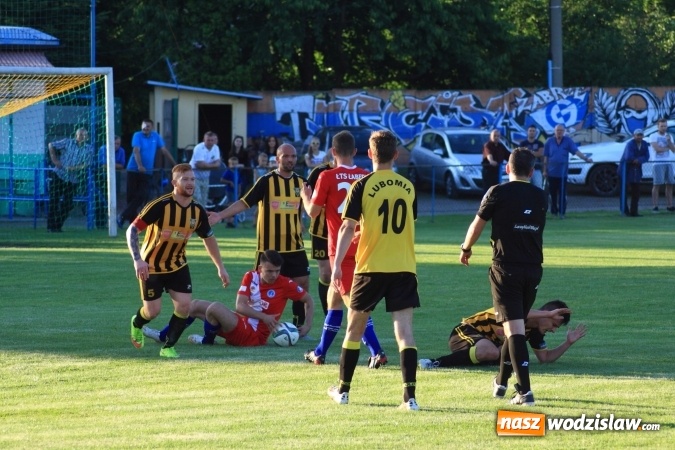 Zdjęcie w galerii na portalu naszwodzislaw.com: Niezwykle gorzki remis Łabęd w Lubomi wiadomości z regionu