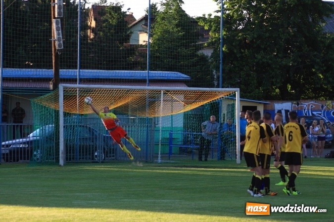 Zdjęcie w galerii na portalu naszwodzislaw.com: Niezwykle gorzki remis Łabęd w Lubomi wiadomości z regionu