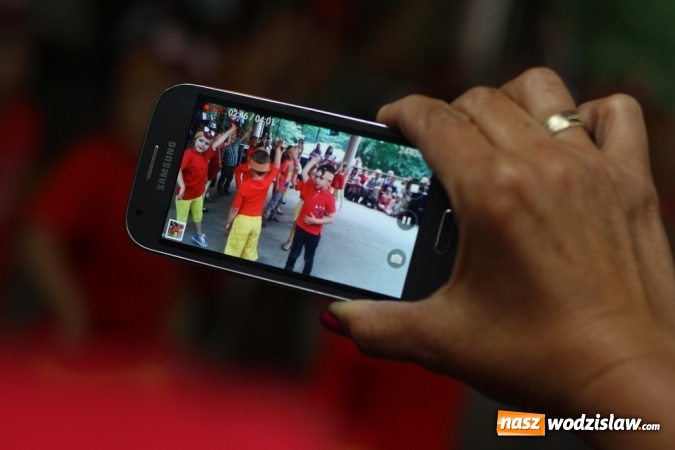 Zdjęcie w galerii na portalu naszwodzislaw.com: Festyn parafialny w Rogowie. Dobra zabawa i wiele atrakcji wiadomości z regionu