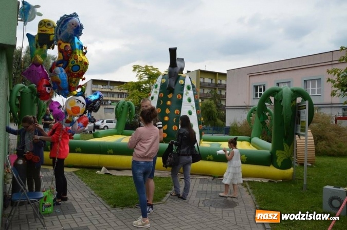 Zdjęcie w galerii na portalu naszwodzislaw.com: W Radlinie witają lato – dzień pierwszy. FOTORELACJA  wiadomości z regionu