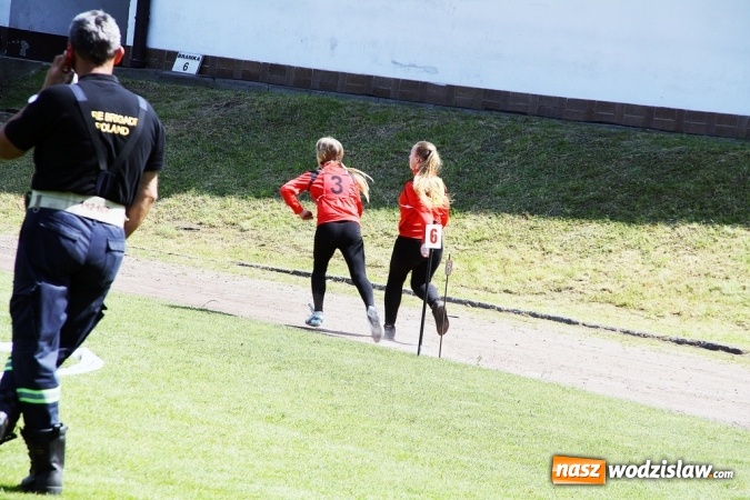 Zdjęcie w galerii na portalu naszwodzislaw.com: Strażacy rywalizowali na stadionie MOSiR wiadomości z regionu