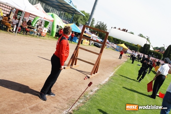 Zdjęcie w galerii na portalu naszwodzislaw.com: Strażacy rywalizowali na stadionie MOSiR wiadomości z regionu
