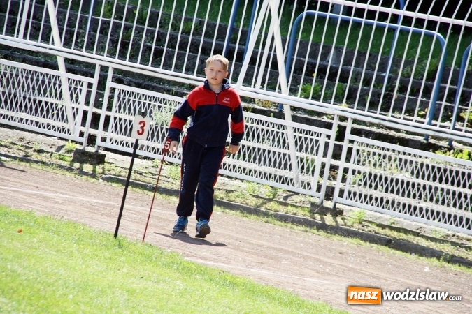 Zdjęcie w galerii na portalu naszwodzislaw.com: Strażacy rywalizowali na stadionie MOSiR wiadomości z regionu