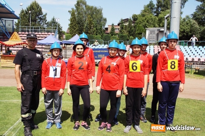 Zdjęcie w galerii na portalu naszwodzislaw.com: Strażacy rywalizowali na stadionie MOSiR wiadomości z regionu