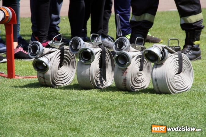 Zdjęcie w galerii na portalu naszwodzislaw.com: Strażacy rywalizowali na stadionie MOSiR wiadomości z regionu