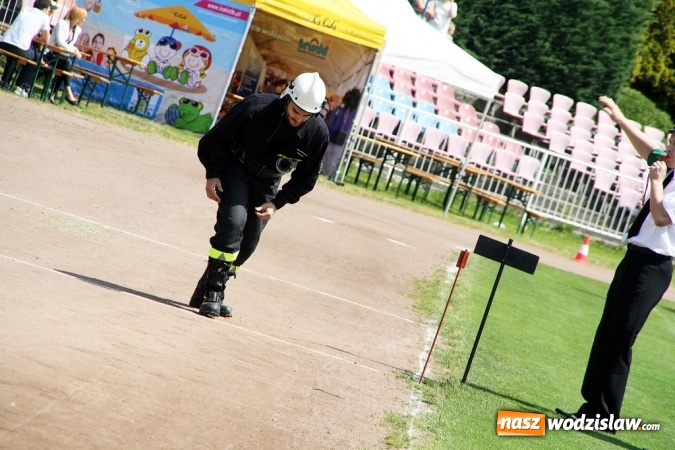 Zdjęcie w galerii na portalu naszwodzislaw.com: Strażacy rywalizowali na stadionie MOSiR wiadomości z regionu