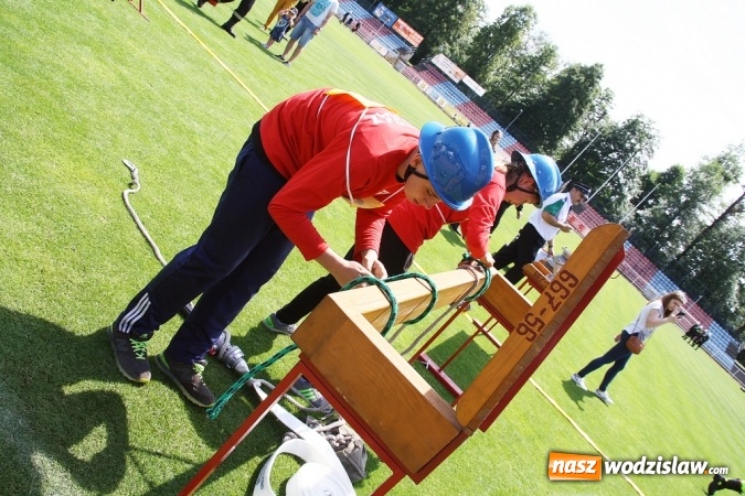 Zdjęcie w galerii na portalu naszwodzislaw.com: Strażacy rywalizowali na stadionie MOSiR wiadomości z regionu