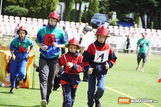 Zdjęcie w galerii na portalu naszwodzislaw.com: Strażacy rywalizowali na stadionie MOSiR wiadomości z regionu