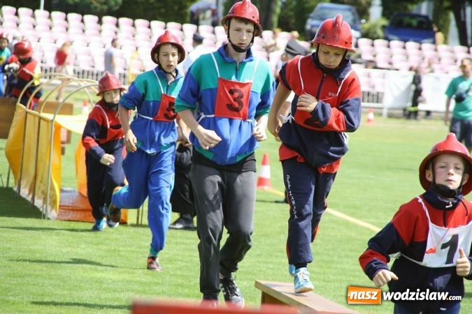 Zdjęcie w galerii na portalu naszwodzislaw.com: Strażacy rywalizowali na stadionie MOSiR wiadomości z regionu