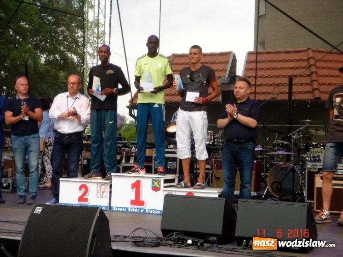 Zdjęcie w galerii na portalu naszwodzislaw.com: X Półmaraton w Kietrzu z udziałem biegaczy z naszego powiatu  wiadomości z regionu