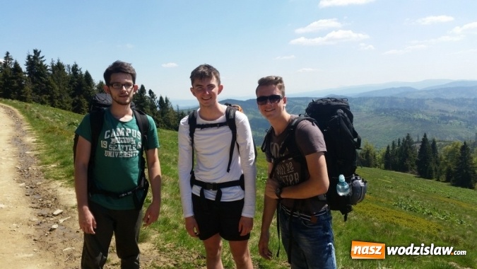 Zdjęcie w galerii na portalu naszwodzislaw.com: II miejsce uczniów ZST w XII Rajdzie Turystyczno - Historycznym 