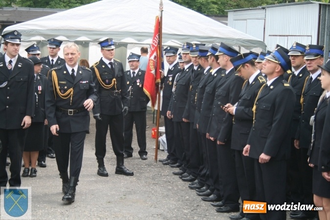 Zdjęcie w galerii na portalu naszwodzislaw.com: Strażacki wóz bojowy Renault Midlum uroczyście przekazany do OSP w Rydułtowach  wiadomości z regionu