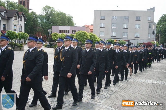 Zdjęcie w galerii na portalu naszwodzislaw.com: Strażacki wóz bojowy Renault Midlum uroczyście przekazany do OSP w Rydułtowach  wiadomości z regionu