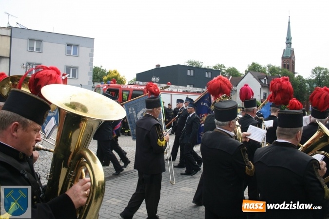 Zdjęcie w galerii na portalu naszwodzislaw.com: Strażacki wóz bojowy Renault Midlum uroczyście przekazany do OSP w Rydułtowach  wiadomości z regionu