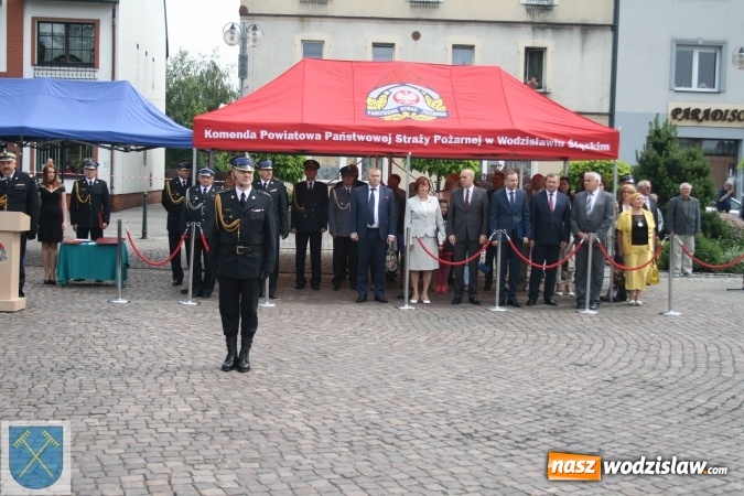 Zdjęcie w galerii na portalu naszwodzislaw.com: Strażacki wóz bojowy Renault Midlum uroczyście przekazany do OSP w Rydułtowach  wiadomości z regionu