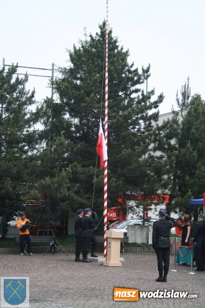 Zdjęcie w galerii na portalu naszwodzislaw.com: Strażacki wóz bojowy Renault Midlum uroczyście przekazany do OSP w Rydułtowach  wiadomości z regionu