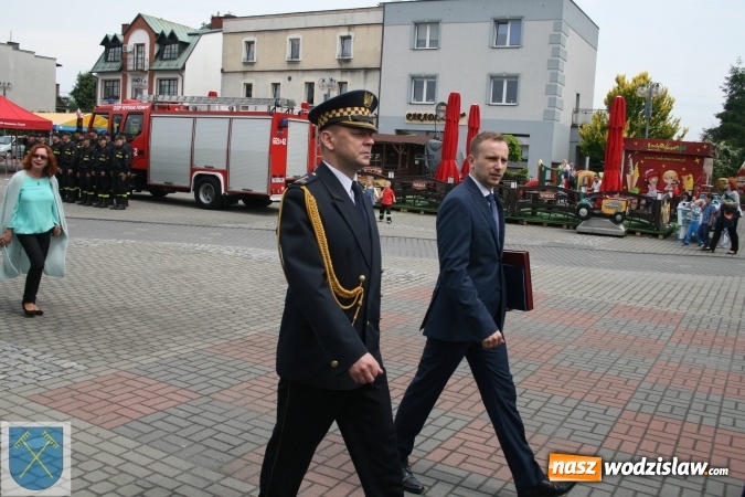 Zdjęcie w galerii na portalu naszwodzislaw.com: Strażacki wóz bojowy Renault Midlum uroczyście przekazany do OSP w Rydułtowach  wiadomości z regionu