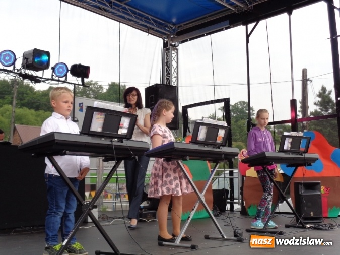 Zdjęcie w galerii na portalu naszwodzislaw.com: Festyn Rodzinny w ZSP nr 5 za nami! wiadomości z regionu