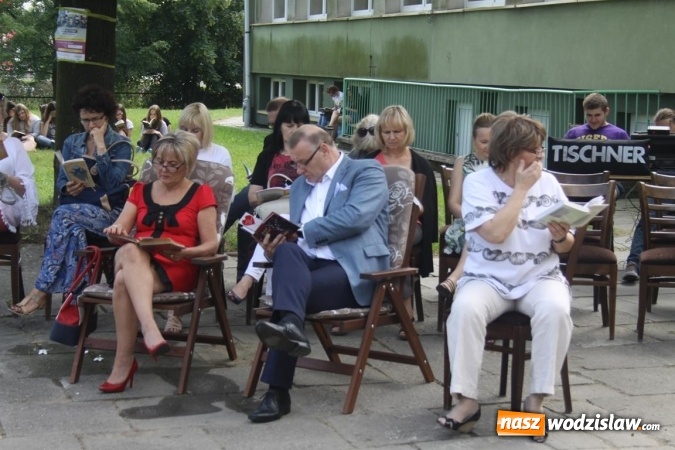 Zdjęcie w galerii na portalu naszwodzislaw.com: Wielkie czytanie w powiecie wodzisławskim wiadomości z regionu