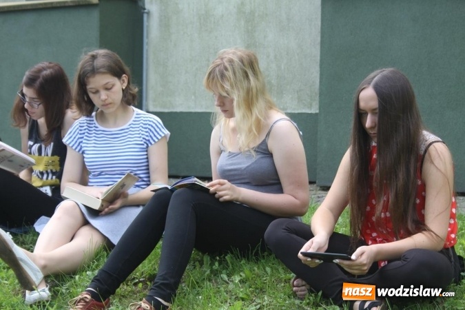 Zdjęcie w galerii na portalu naszwodzislaw.com: Wielkie czytanie w powiecie wodzisławskim wiadomości z regionu