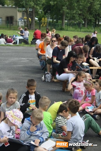 Zdjęcie w galerii na portalu naszwodzislaw.com: Wielkie czytanie w powiecie wodzisławskim wiadomości z regionu