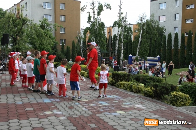 Zdjęcie w galerii na portalu naszwodzislaw.com: Pszów: Przedszkole nr 2 świętowało swój jubileusz wiadomości z regionu