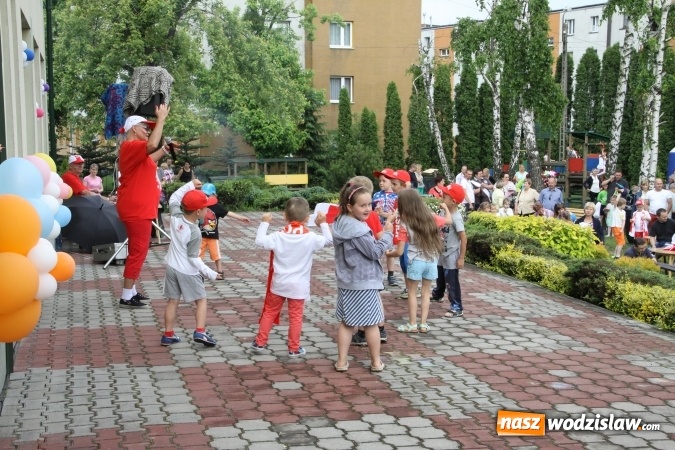 Zdjęcie w galerii na portalu naszwodzislaw.com: Pszów: Przedszkole nr 2 świętowało swój jubileusz wiadomości z regionu