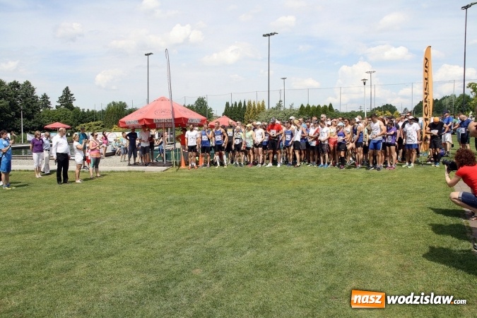 Zdjęcie w galerii na portalu naszwodzislaw.com: Ponad 270 sportowców wzięło udział w Festiwalu Biegowym o Puchar Starosty Wodzisławskiego wiadomości z regionu